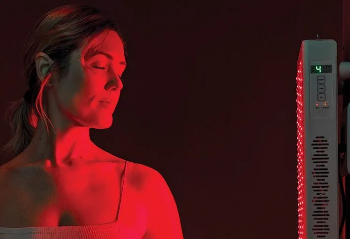 Lumière brillante sur la thérapie rouge
