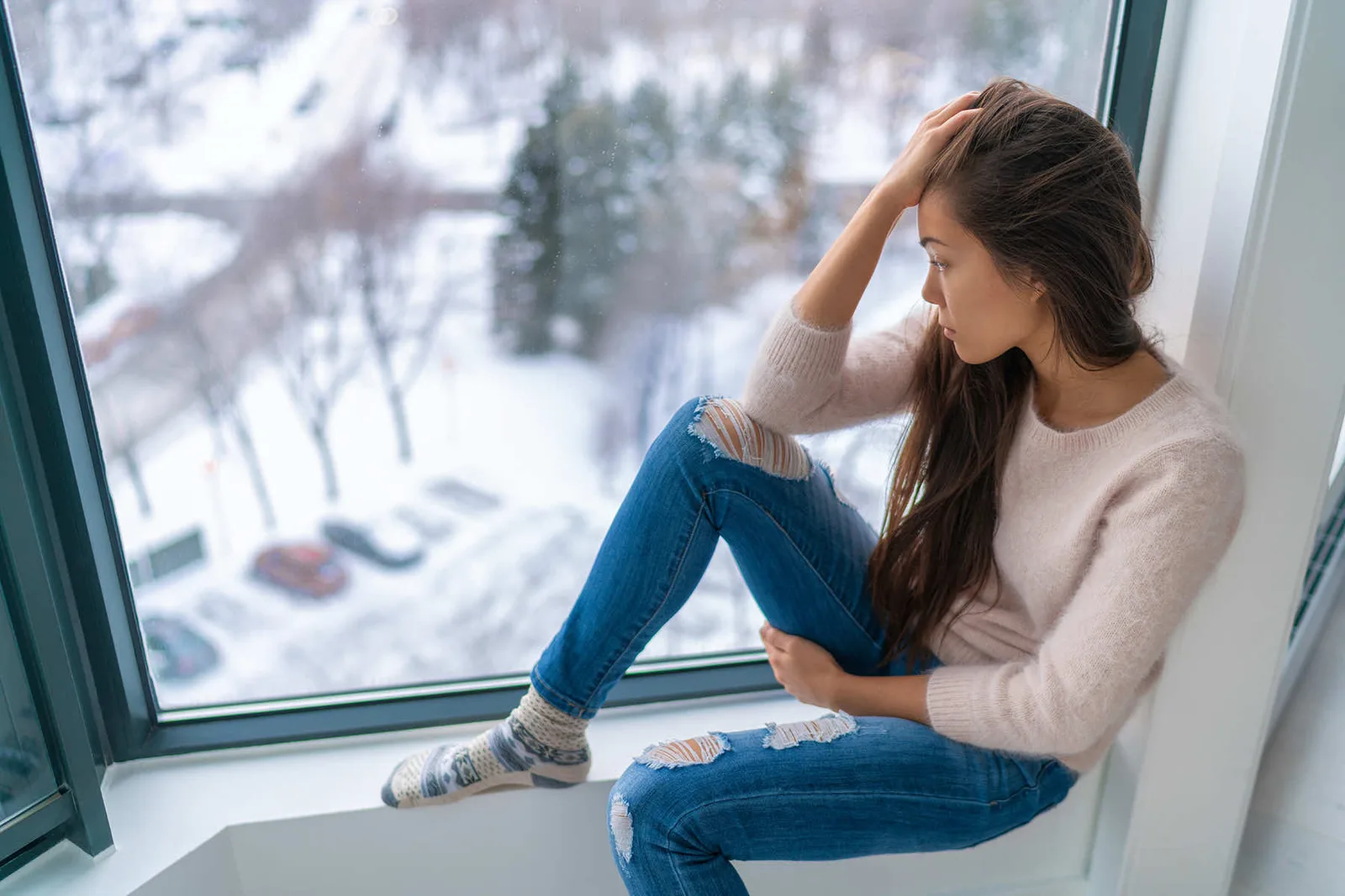 Trouble affectif saisonnier: comment la thérapie légère aide les personnes qui souffrent de dépression hivernale